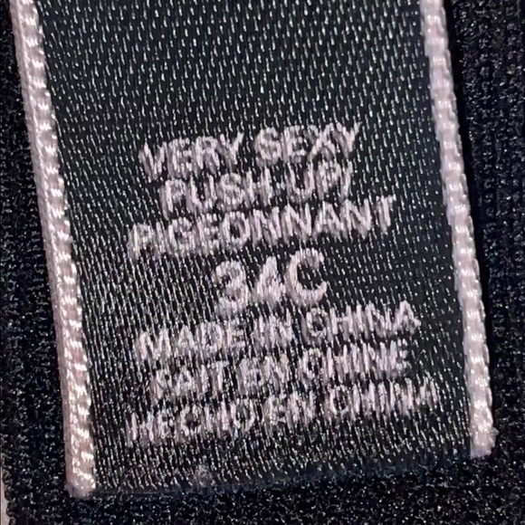 Victoria’s Secret lace very sexy push -up bra size 34C - Picture 6 of 11